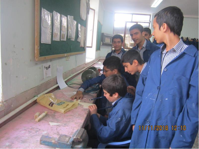 کارگاه فنآوری آموزشگاه شهدای آزمایش98-97