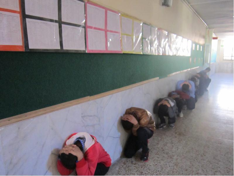 مانور زلزله آذر 93